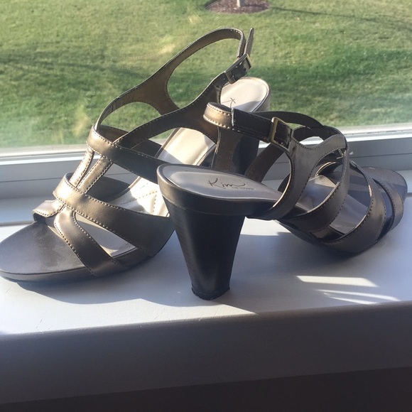 Kim Rogers Shoes - KIM ROGERS gold sandals
